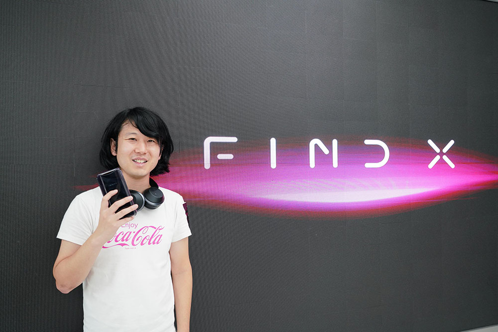 日本小哥买徕卡相机,日本小哥去小米店买小米平板