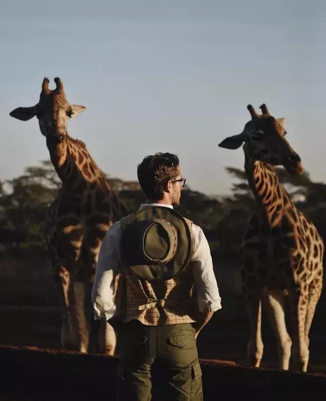 时尚博主教你穿衣｜摆脱摒弃土直，变身时尚王子—AdamGallagher