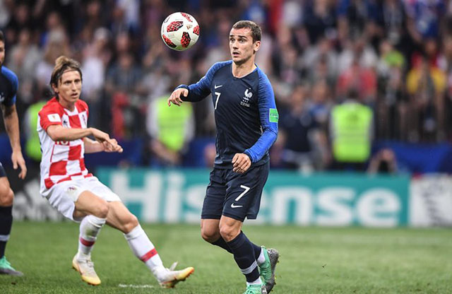 有趣！大胜中的尴尬瞬间，法国门将谈个人花式失误，望大家别介意