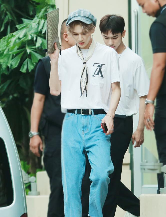 朱正廷向粉丝道歉视频,朱正廷回应道歉视频