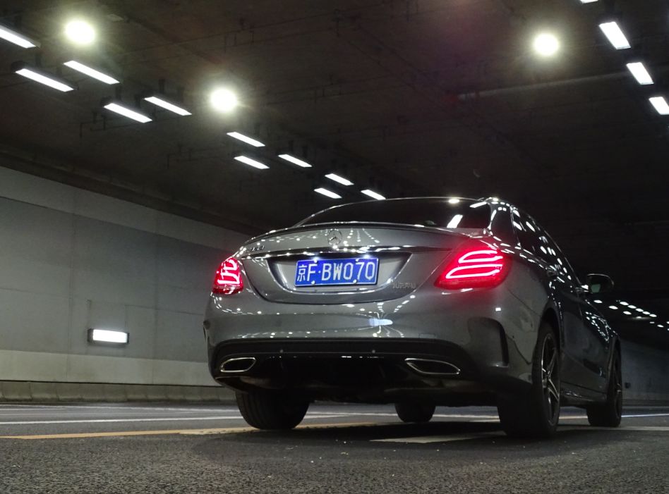 新款奔驰c完美进化,试驾奔驰C级