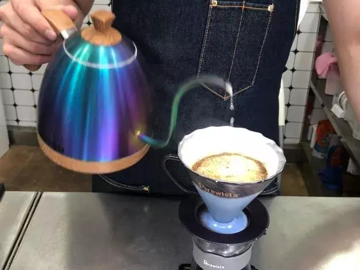 秒杀星爸爸！这8家外卖咖啡界的颜值扛把子，全上海白领人手一杯