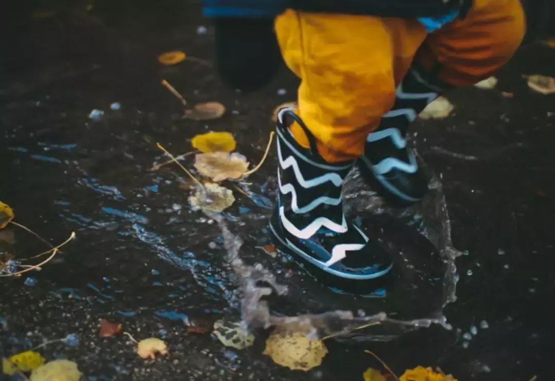 如何正确引导和鼓励孩子,怎样引导孩子有正确的价值