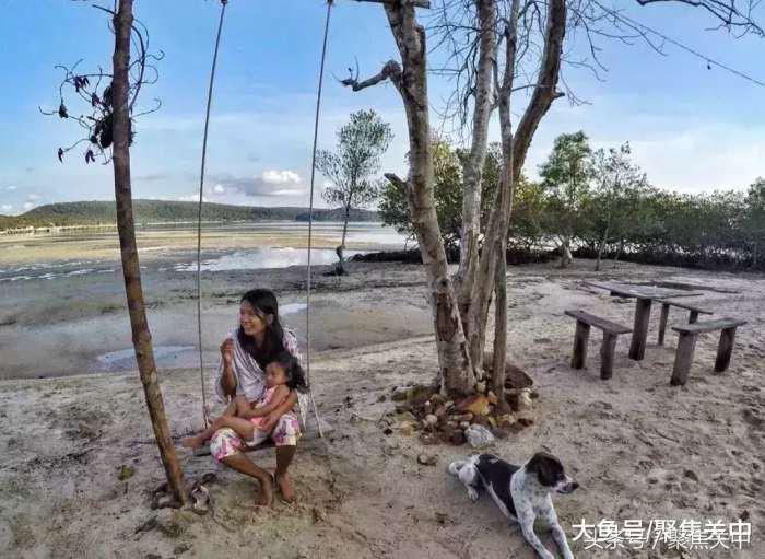 20岁姑娘一个人穷游中国,山西姑娘一个人在旅游