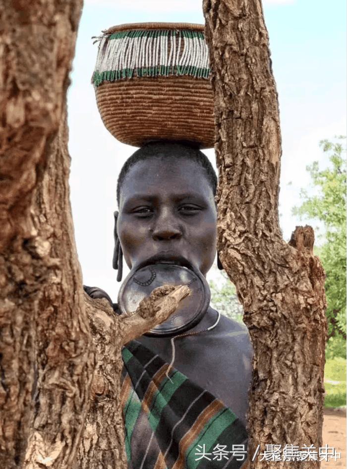 20岁姑娘一个人穷游中国,山西姑娘一个人在旅游
