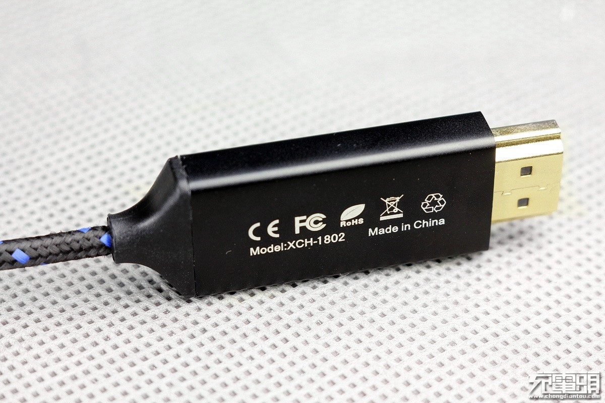 手机怎么把画面投到显示屏上,如何让显示屏显示手机画面