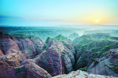 “圈圈红”还是“红圈圈”？陕北方言里的那些重叠词