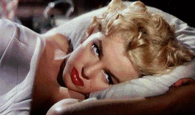 泰国皇室乳胶枕,乳胶枕泰国进口纯天然