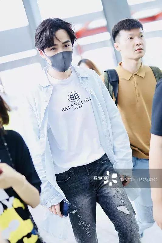 4款好评度很高的美白精华,有没有什么好推荐的美白精华