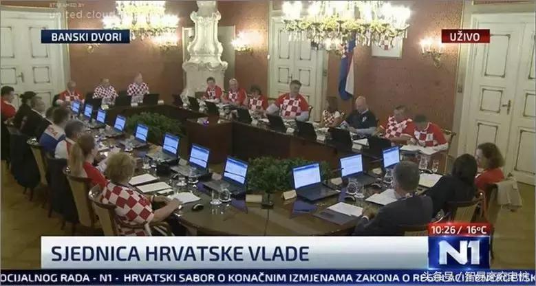 这就是我喜欢它的原因用英语说,这就是我喜欢体育的原因