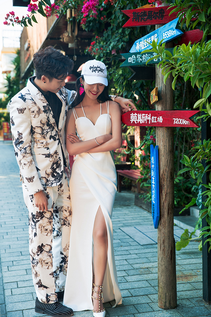 外景婚纱照拍摄动作姿势大全女生,外景婚纱照拍照动作姿势大全