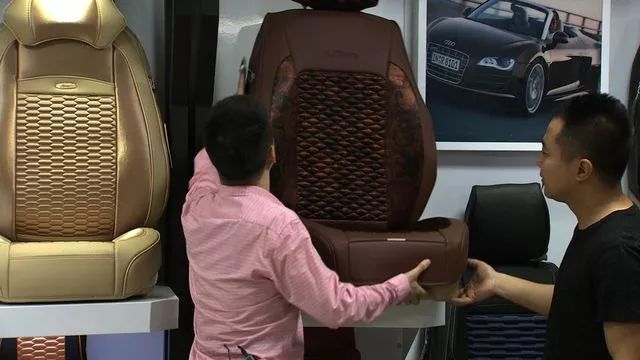 小伙扮老头,小伙扮大叔