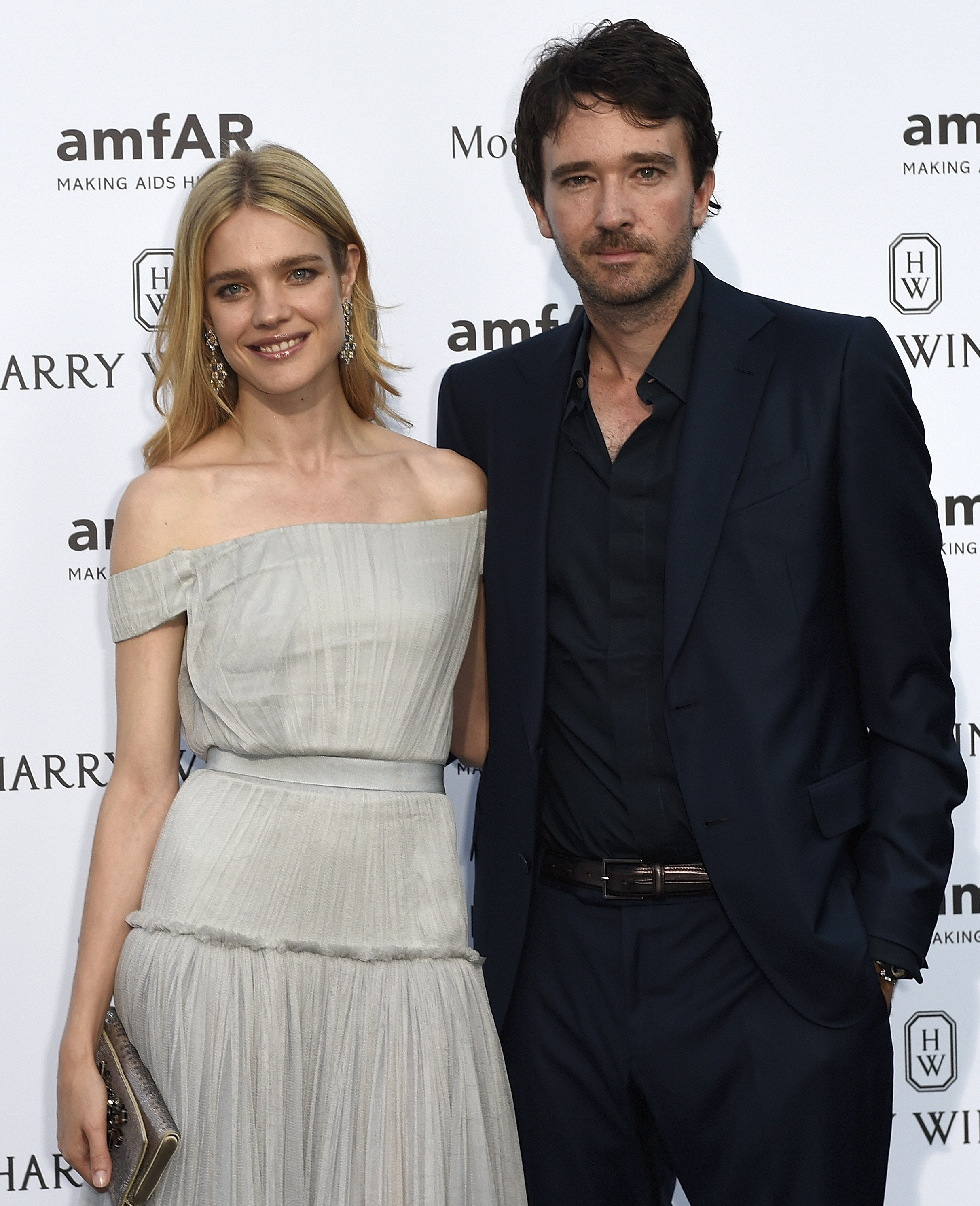 LV太子妃代言的艾格女装,为什么会卖给东莞老板周进国