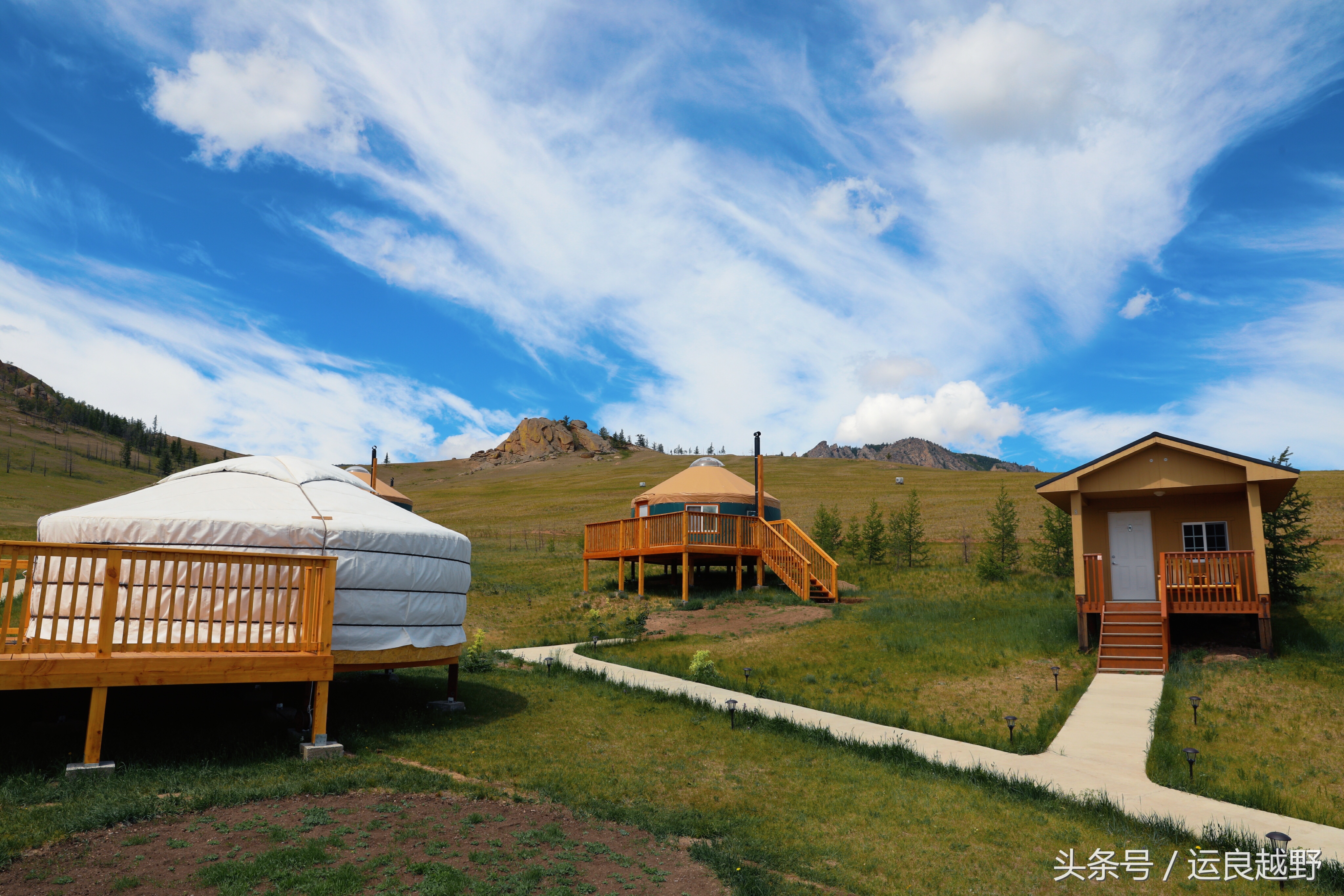 你问我归来由何方，我指着外蒙的方向