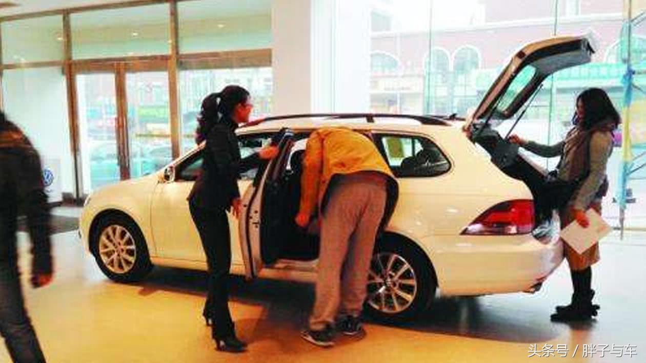 4s店展示车值不值得买,4s店展厅的车能要吗