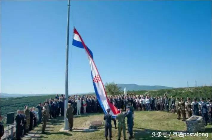 98年克罗地亚球员们经历过战争吗,战火中的克罗地亚队