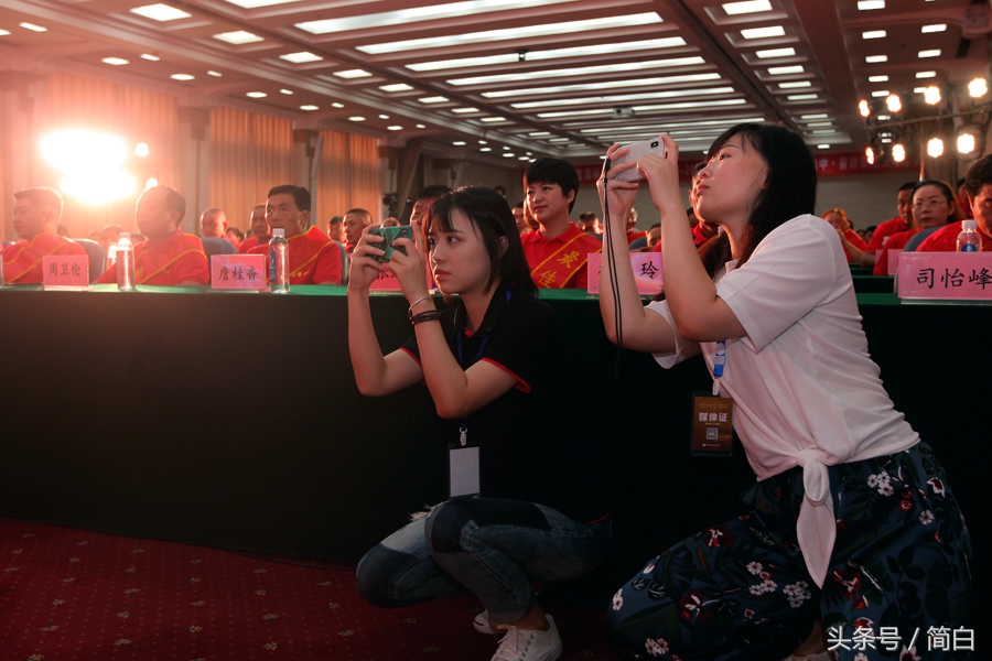 古隆中窖龄12年浓香型白酒多少钱,世界杯新出的酒