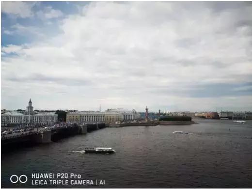 鍗庝负p20pro棣栨涓夋憚,鍗庝负p20pro寰曞崱涓夋憚