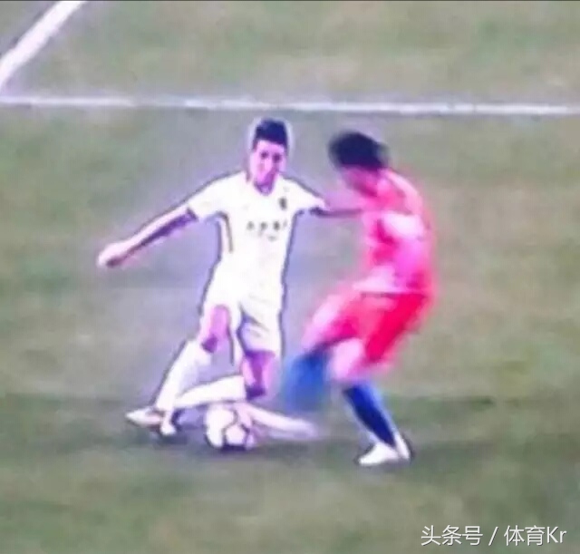 中超决赛裁判误判,鲁能中超十大争议判罚