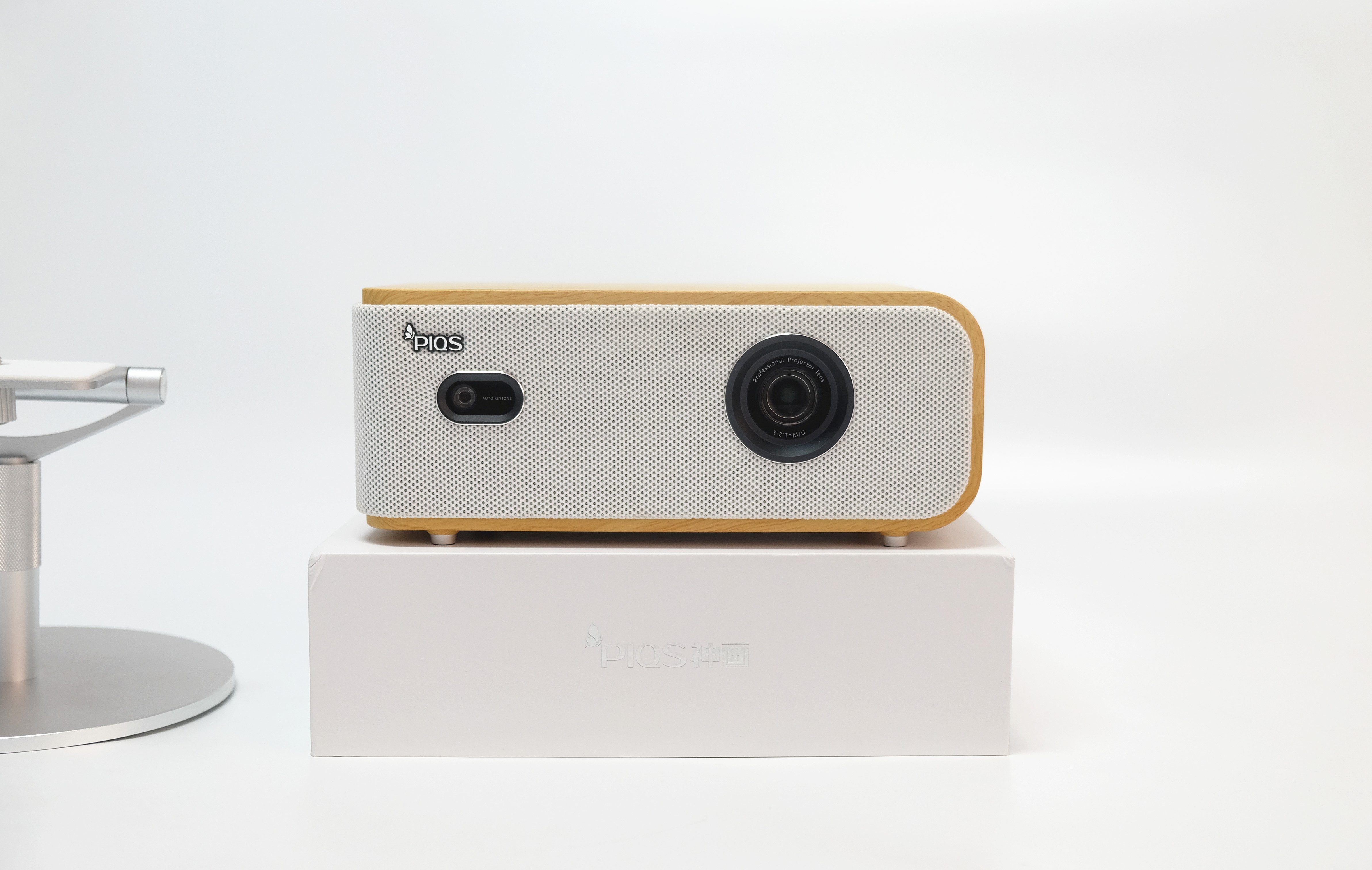 神画q1与f1投影仪评测,神画q1投影仪怎么样