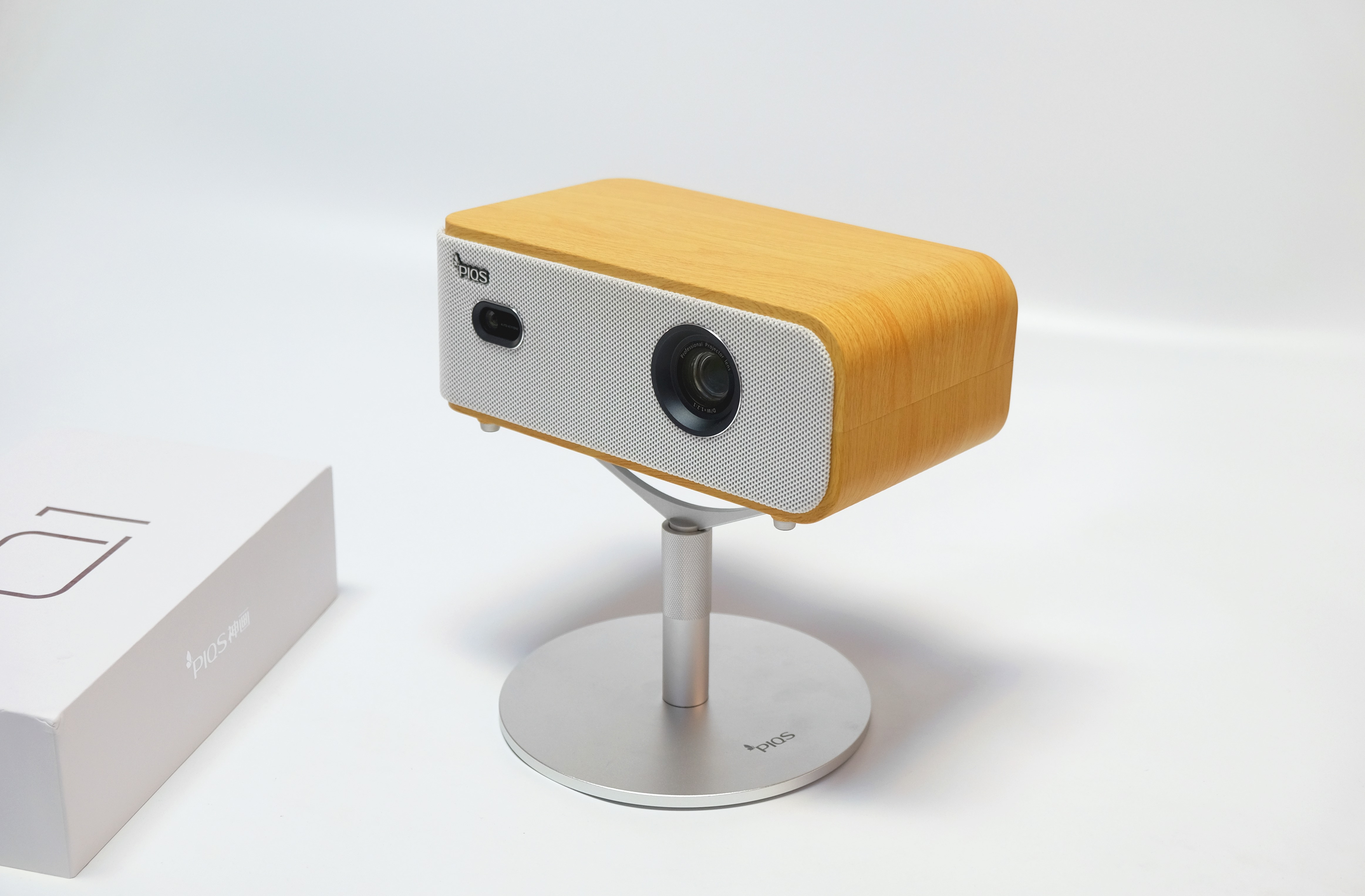 神画q1与f1投影仪评测,神画q1投影仪怎么样