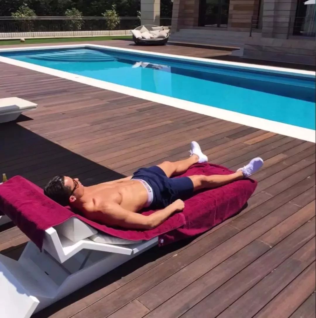 足球巨星最大的豪宅,别墅装修分享视频