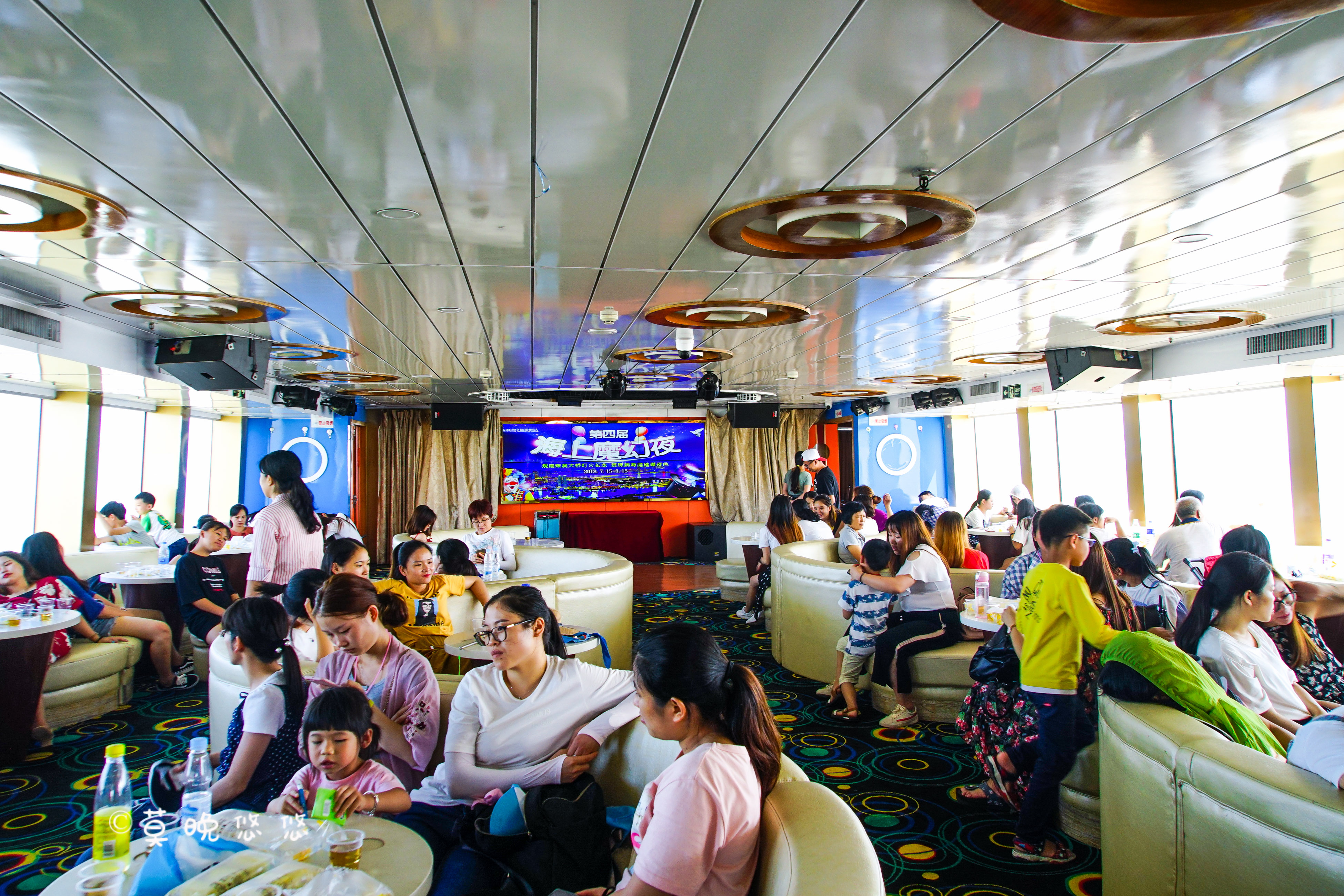 珠海旅游新地标，90分钟游船，看世界最长跨海大桥