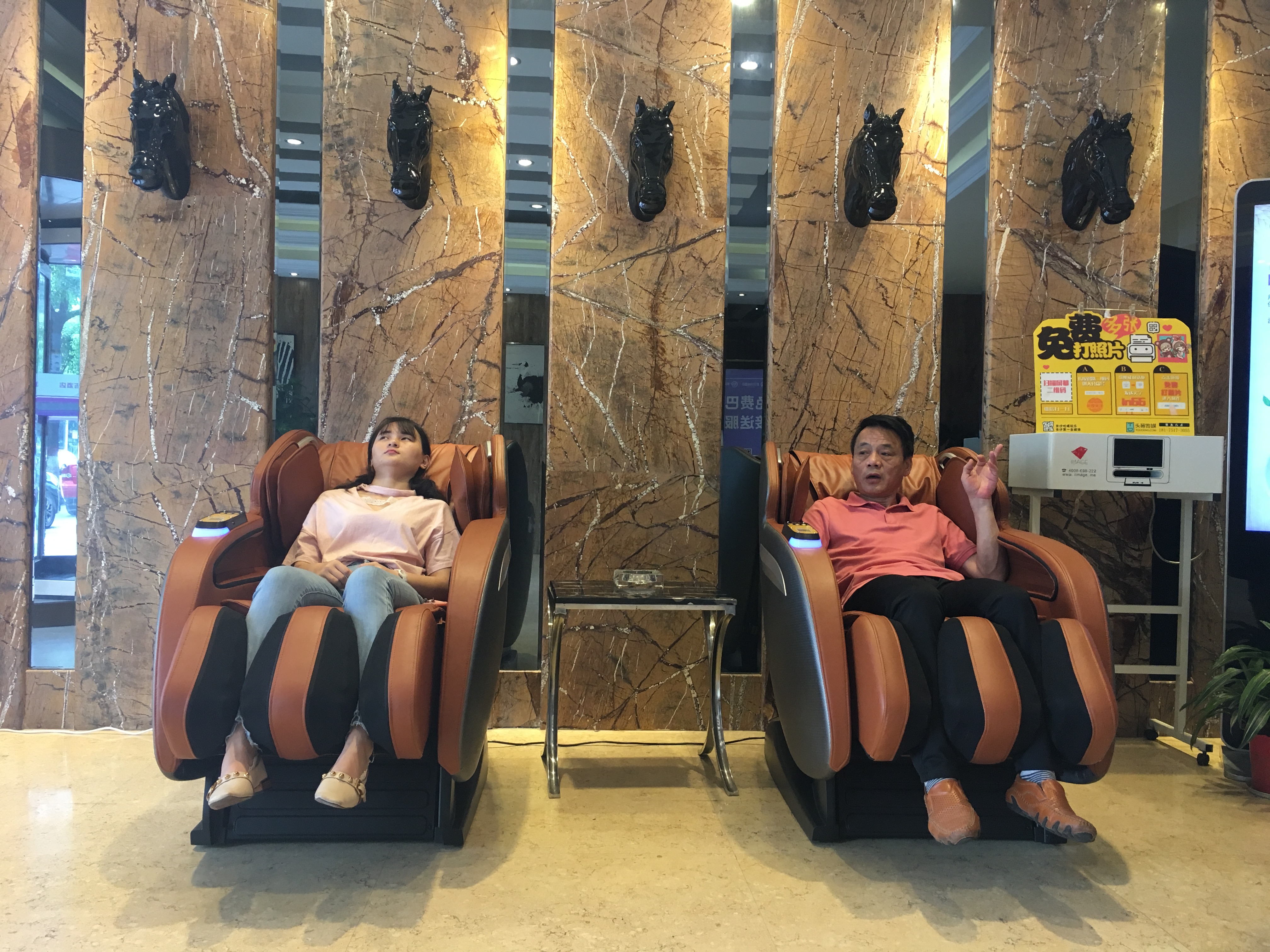 口碑较好的共享按摩椅,摩摩哒m610按摩椅真实评测