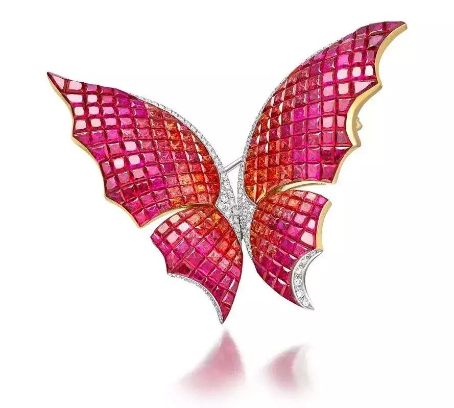 钻石不会变色吗是真的吗,成色不好的钻石会掉颜色吗