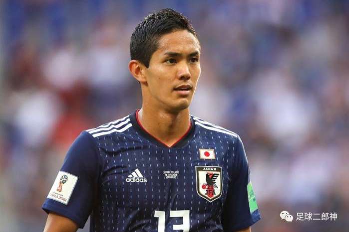 皇家马德里本泽马转会曼联,本泽马租借曼联