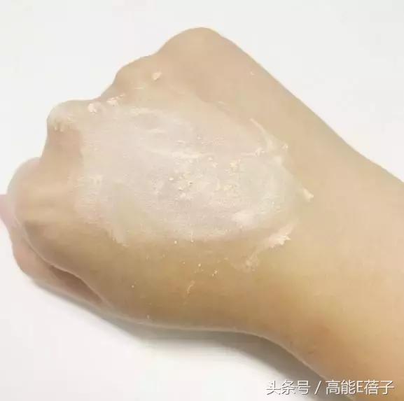 韩国门将化妆走红,韩国门将化妆了吗