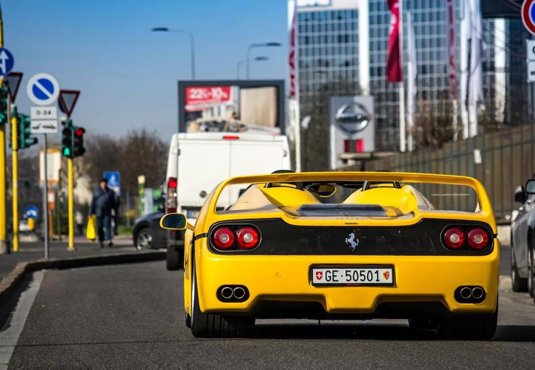 法拉利f50成交价,黄色法拉利f50