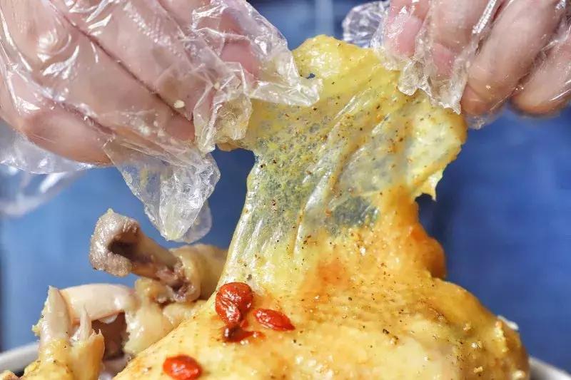 南宁这家专注“*鸡做**”的店，让吃货们每天沉迷“吃鸡”无法自拔！