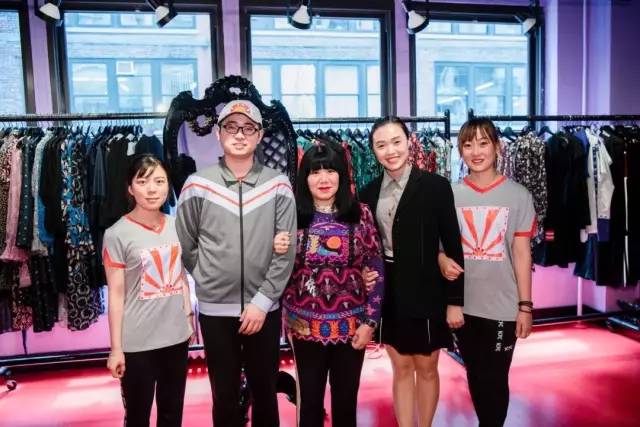 为什么肯德基用手提包,肯德基限量款包