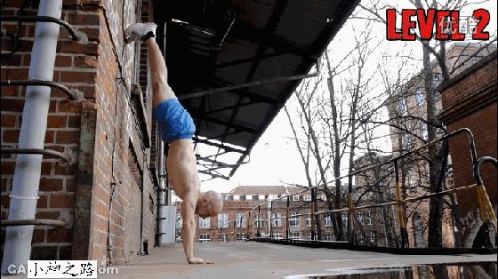 自由倒立进阶倒立撑,自由倒立如何练防摔技巧