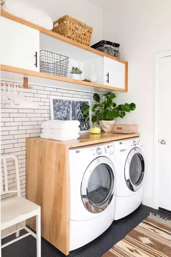 夏天白衣服有黄渍怎么洗,白衣服胳肢窝出汗发黄怎么清洗