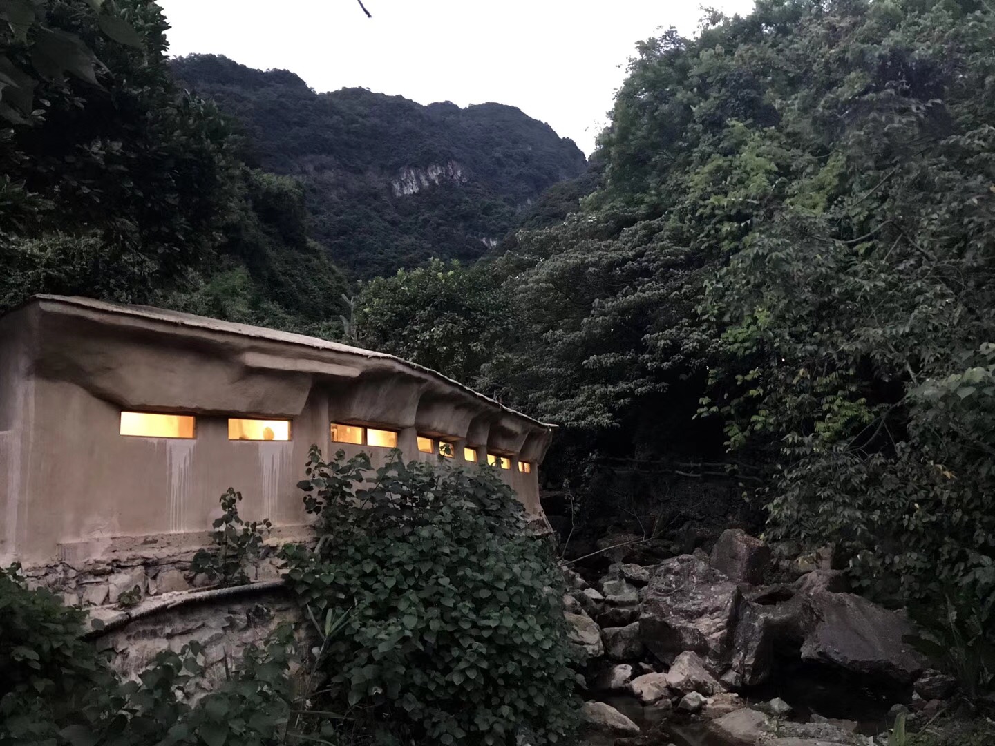 夏日重游九州驿站，佩服经营者的创意和诗意