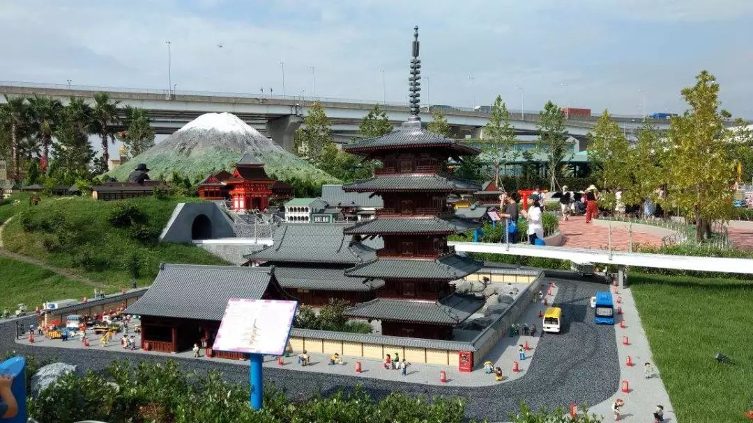 全球几个乐高主题公园,乐高世界乐园