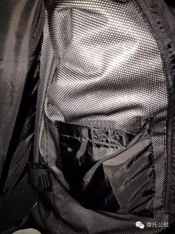 夏天雨天适合骑摩托车吗,新手雨天骑摩托车注意事项