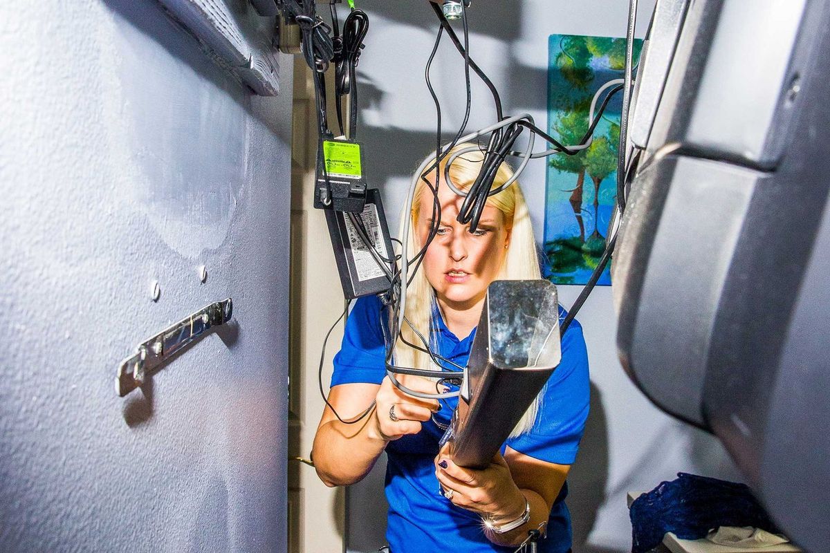 百思买集团比起亚马逊的竞争优势,亚马逊电商和百思买哪个好