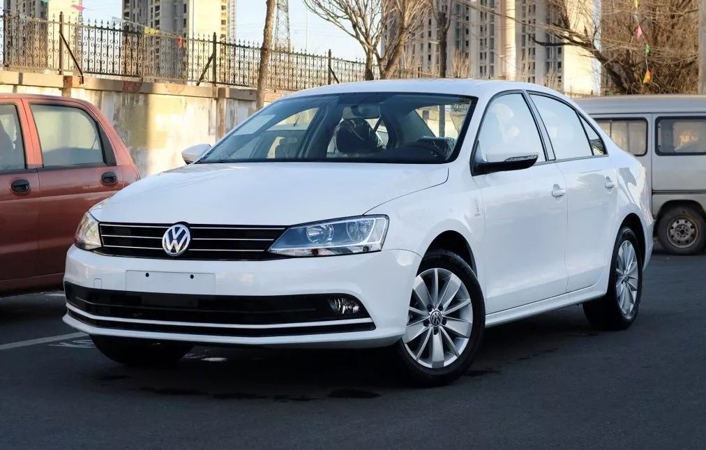 迈腾330和速腾300养车成本,速腾一年的养车费用大概要多少钱