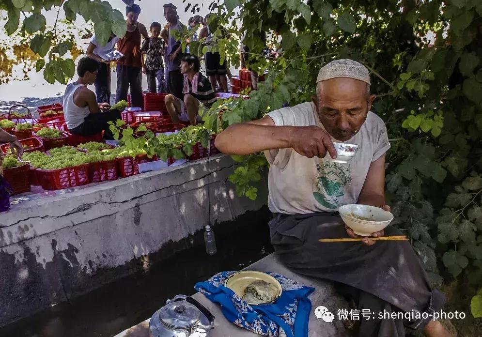 吐鲁番高温气温破纪录,吐鲁番迎来持续高温天气