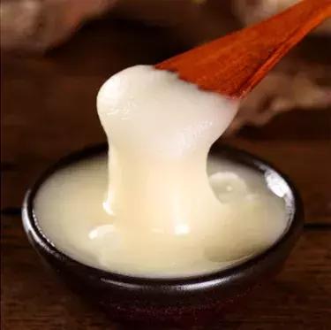 长白山脚下的原生态椴树蜜,长白山自然成熟椴树蜜