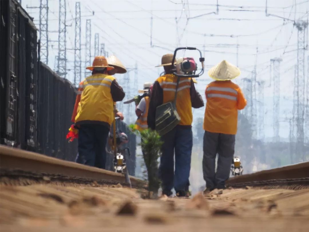 “汗蒸”、“桑拿”奈我何？保养维修不停步