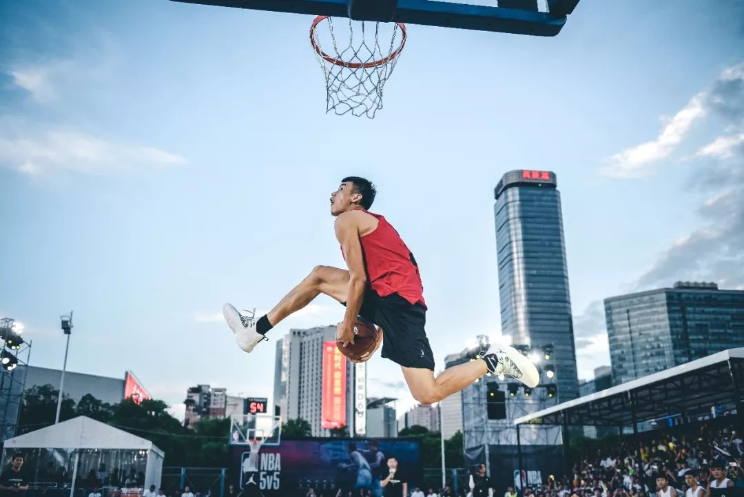 娼椈蹇salomon鍙戝竷鍏ㄦ柊铻嶅悎,娼椈蹇