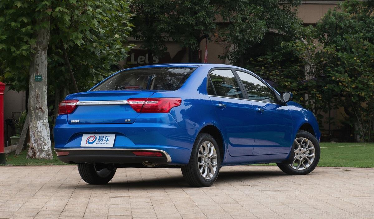 新款吉利博越车主评价,2020款全新吉利帝豪车主评测