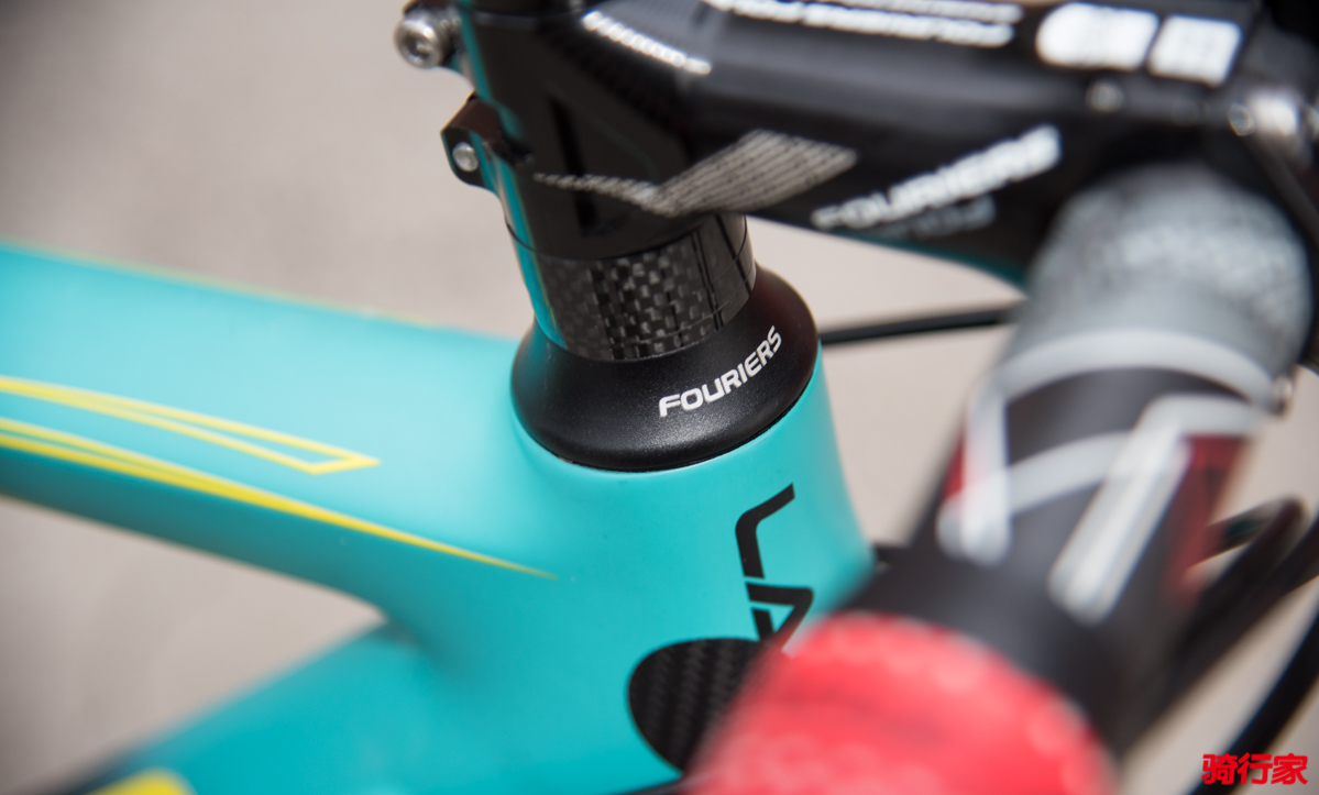 充分自由展示个性的平台——LAMINARATUR