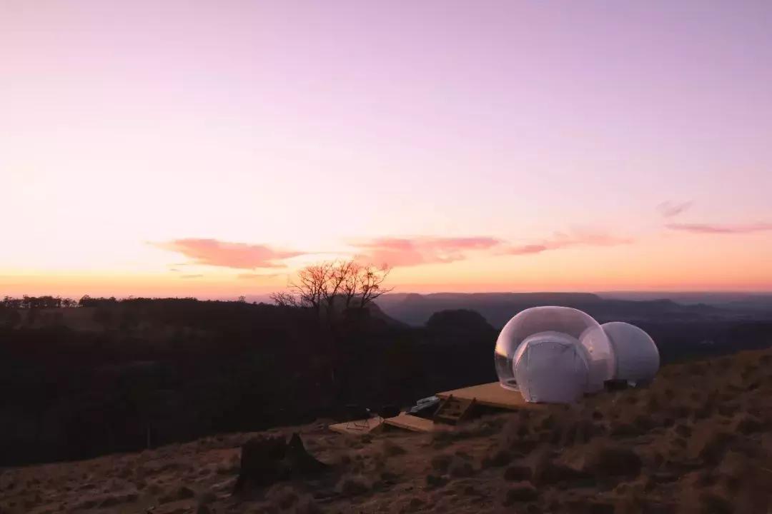 lv跨界酒店推荐,奢侈品牌lv最便宜的单品