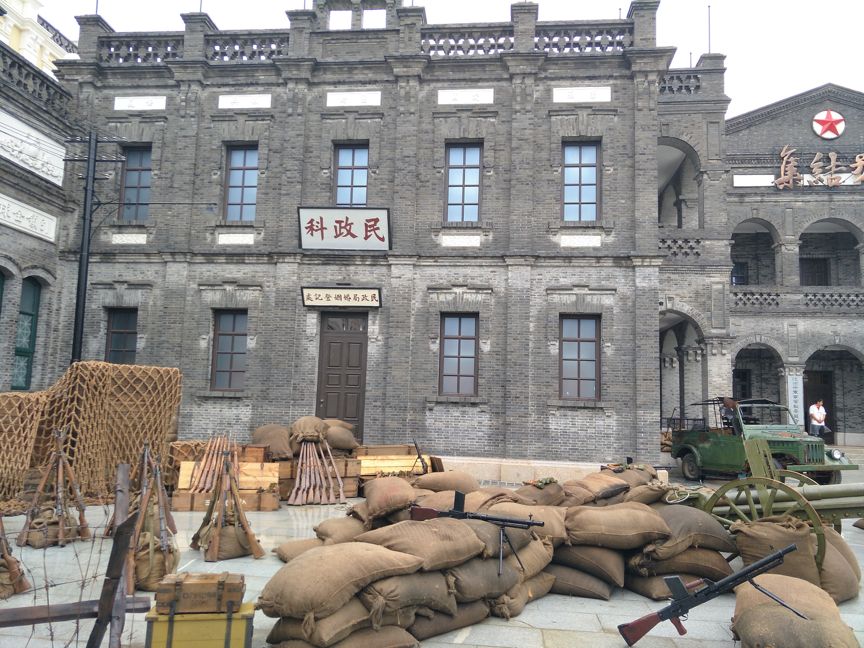 华谊迪士尼,上海迪士尼和苏州华谊电影世界