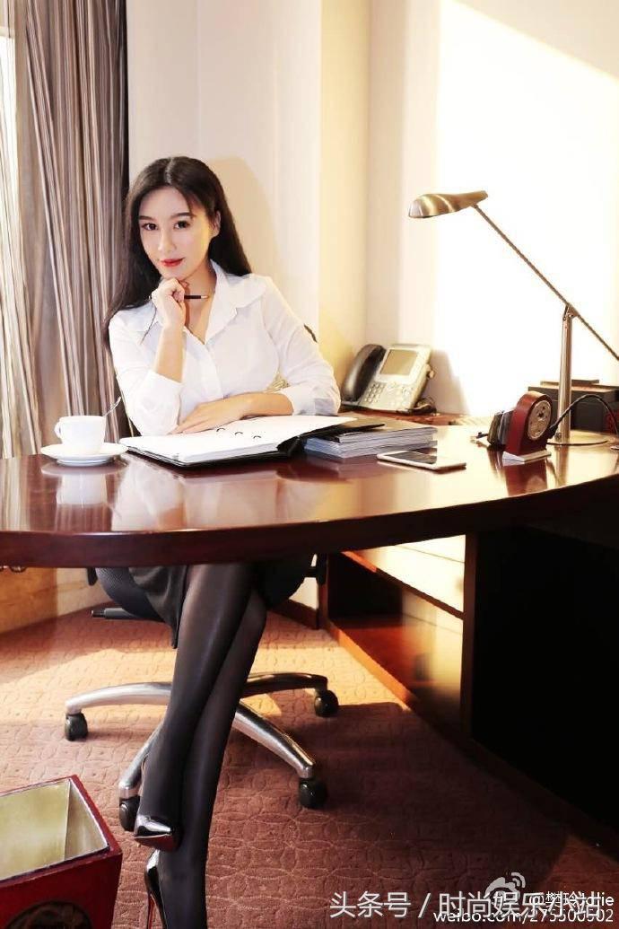 王晶御用女郎现状,樊玲王晶